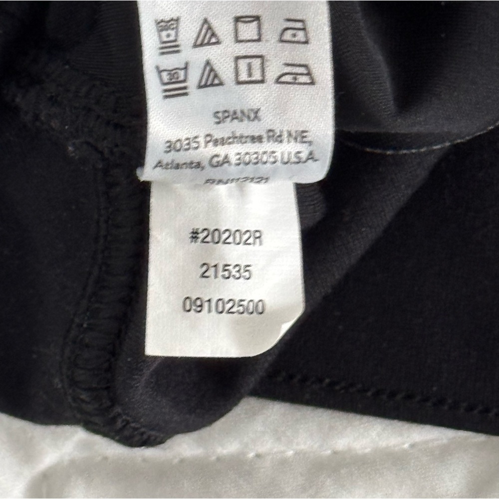 SPANX The Perfect Black Pant Ankle 4-Pocket Classic Black Medium - Picture 7 of 10